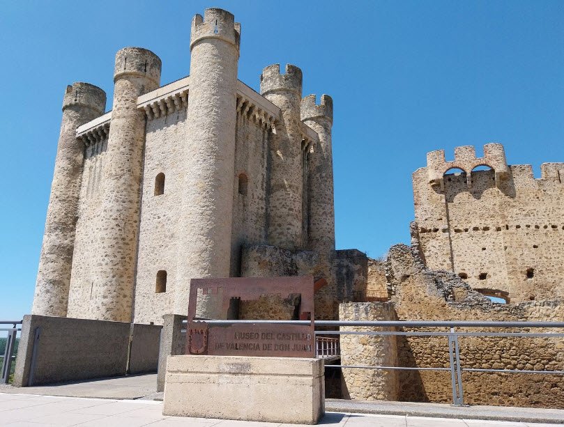 Castillo de Coyanza Valencia de Don Juan, Spain